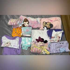 Disney Toddler 14 Piece 2T Bundle Set